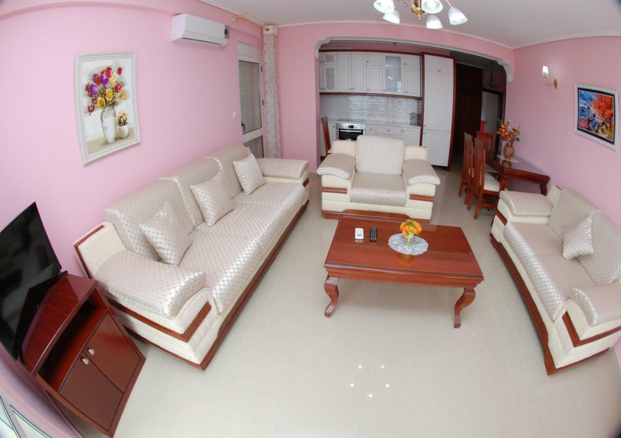 Erti'S Apartments Sarandë 外观 照片