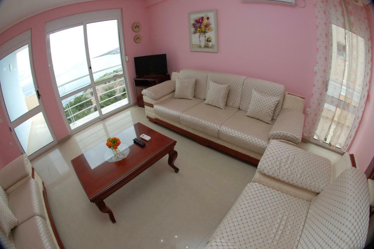 Erti'S Apartments Sarandë 外观 照片