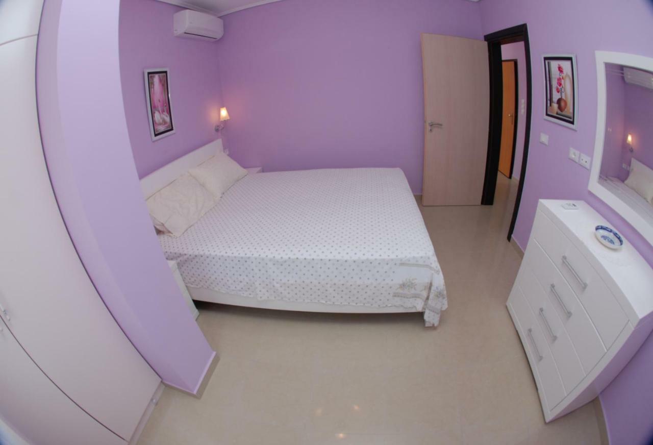 Erti'S Apartments Sarandë 外观 照片