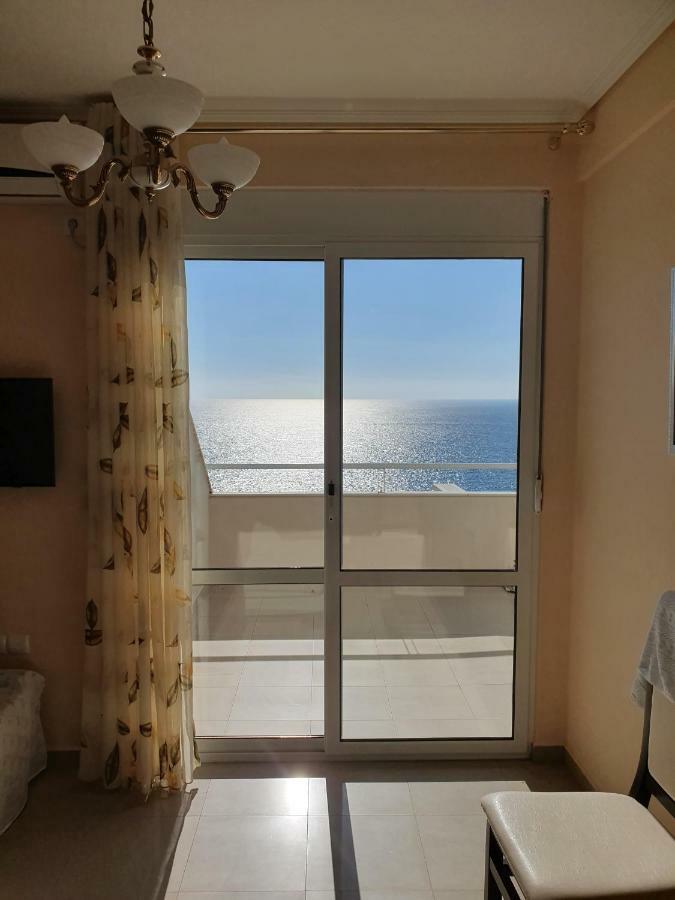 Erti'S Apartments Sarandë 外观 照片