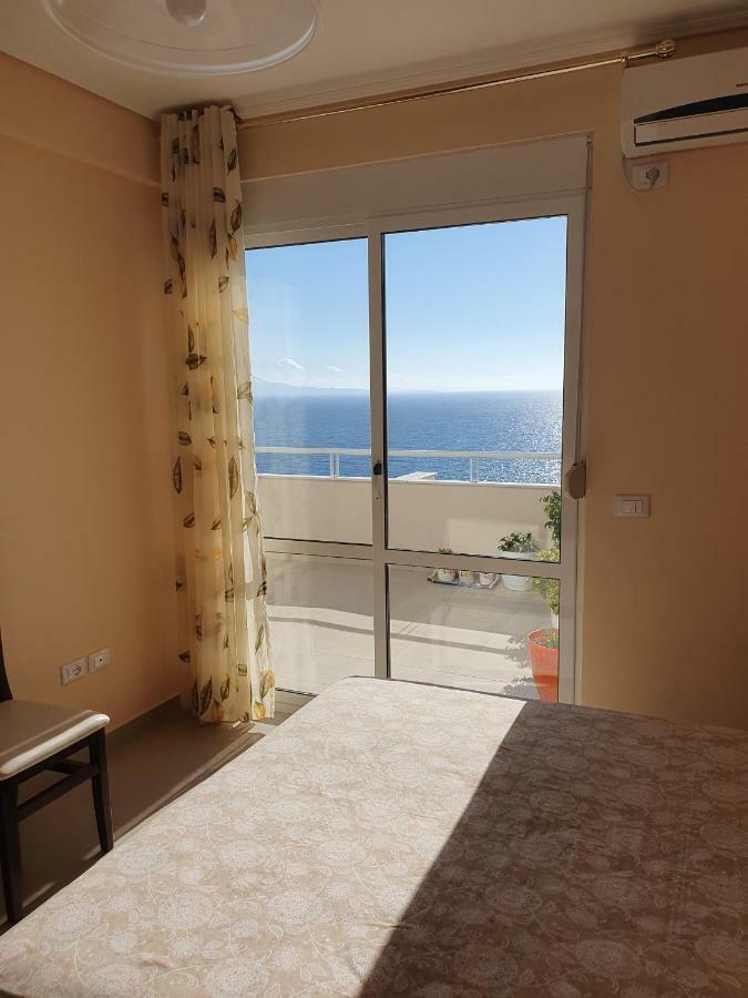 Erti'S Apartments Sarandë 外观 照片